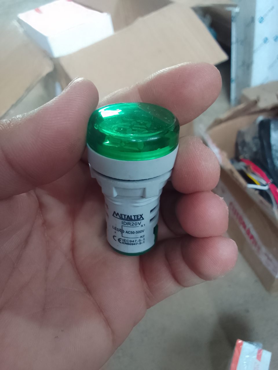 SINALEIRO VOLTÍMETRO DIGITAL LED VERDE 50-500VCA 22MM