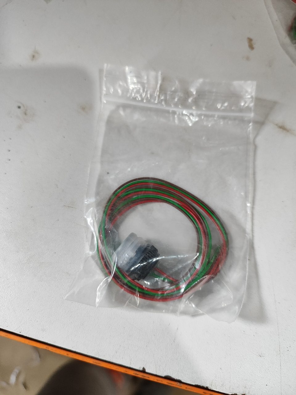 TRANSDUTOR ULTRASSÔNICO CÁPSULA COM CABO MAQ: SD26-01 (PEÇAS SOBRESSALENTES)